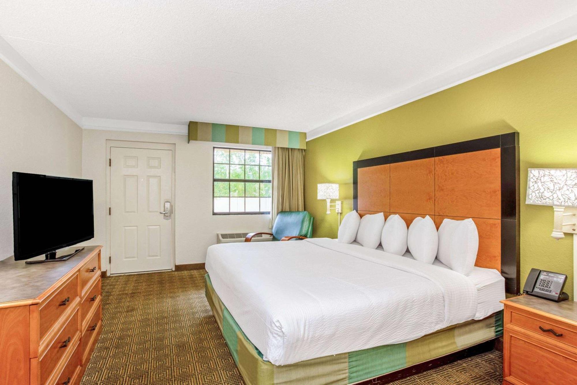 La Quinta Inn By Wyndham Orlando Airport West Exteriér fotografie